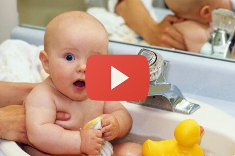 Урок №3 Как правильно подмывать новорожденного?
